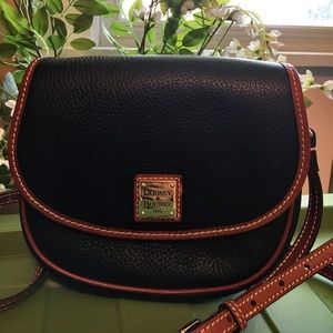 Dooney & Bourke Leather Saddle Crossbody, EUC!